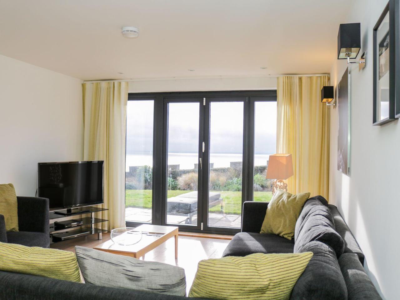 Gara Rock - Garden Apartment 7, Salcombe Exterior photo